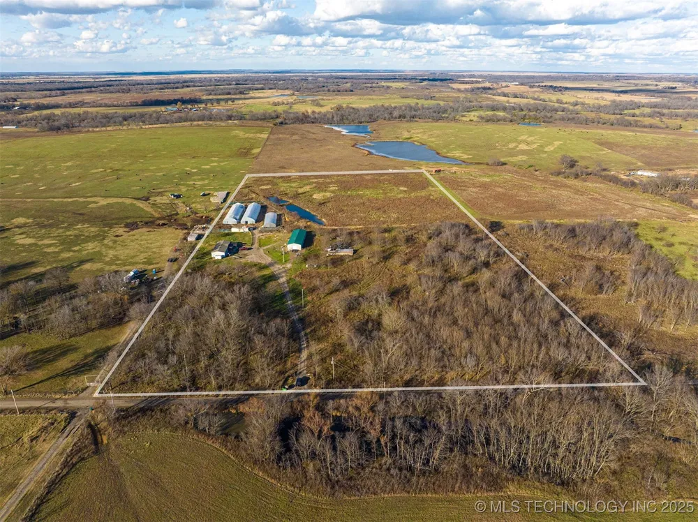 426550 E 250 ROAD Chelsea, OK 74016