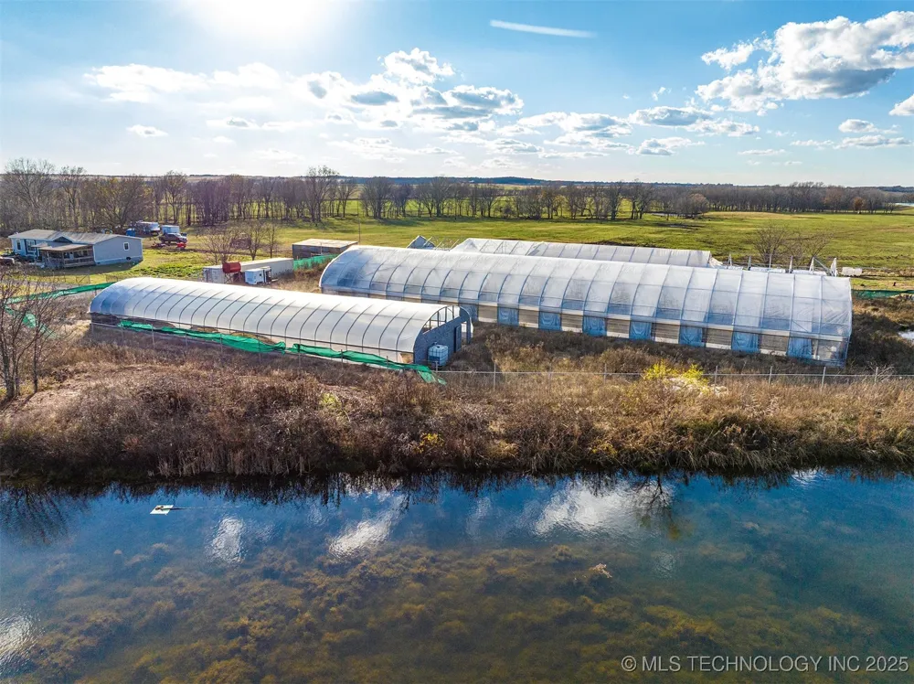 426550 E 250 ROAD Chelsea, OK 74016
