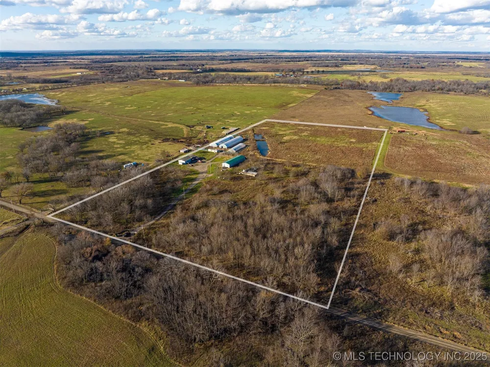 426550 E 250 ROAD Chelsea, OK 74016