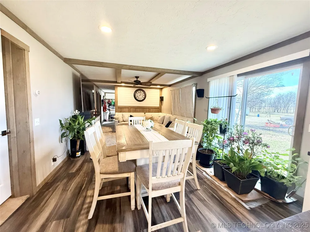426550 E 250 ROAD Chelsea, OK 74016