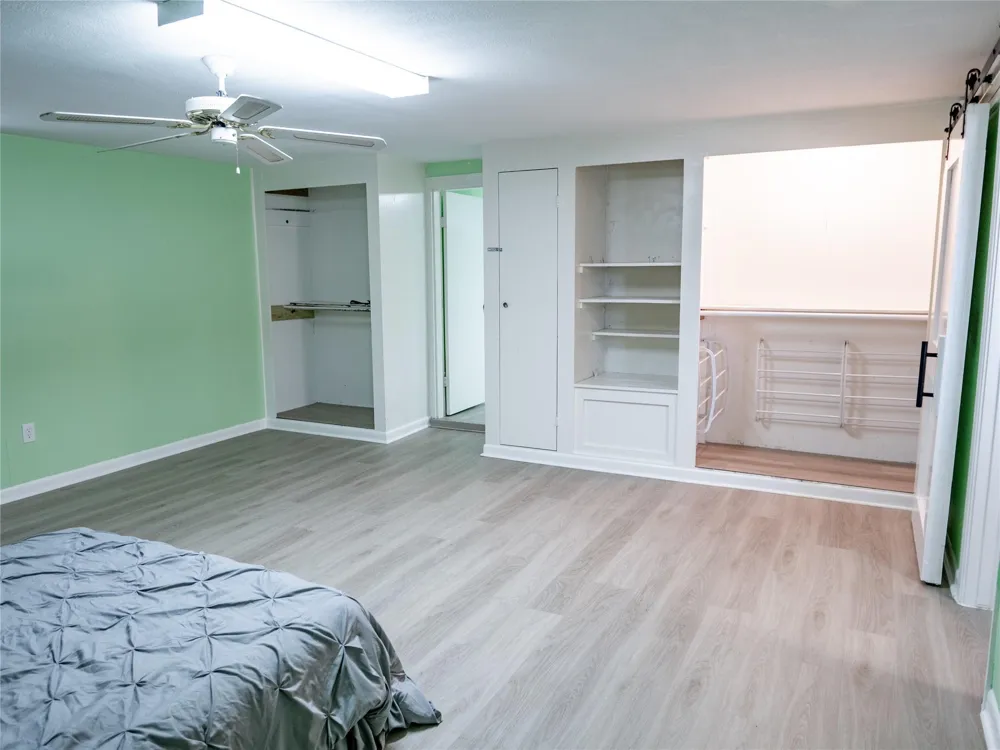 312 W Jefferson Avenue Port O Connor, TX 77982