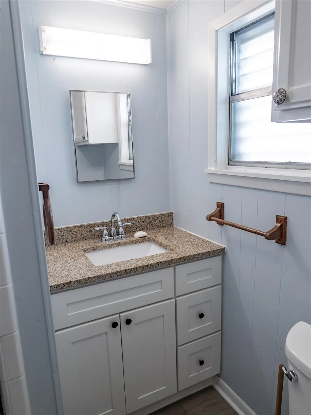 312 W Jefferson Avenue Port O Connor, TX 77982