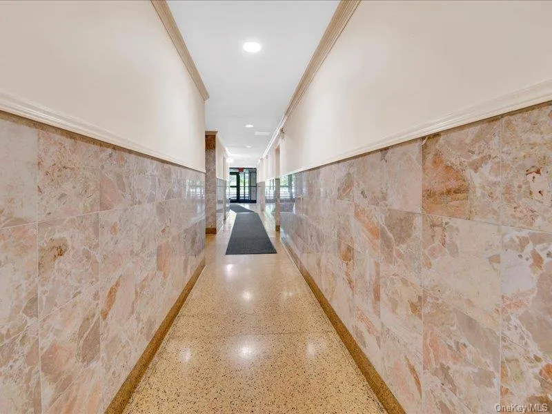 1910 S Pelham Parkway S #3G Bronx, NY 10461