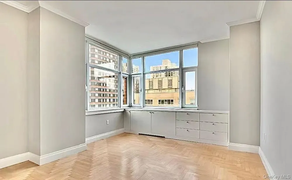 404 E 76th Street #19C New York (Manhattan), NY 10021