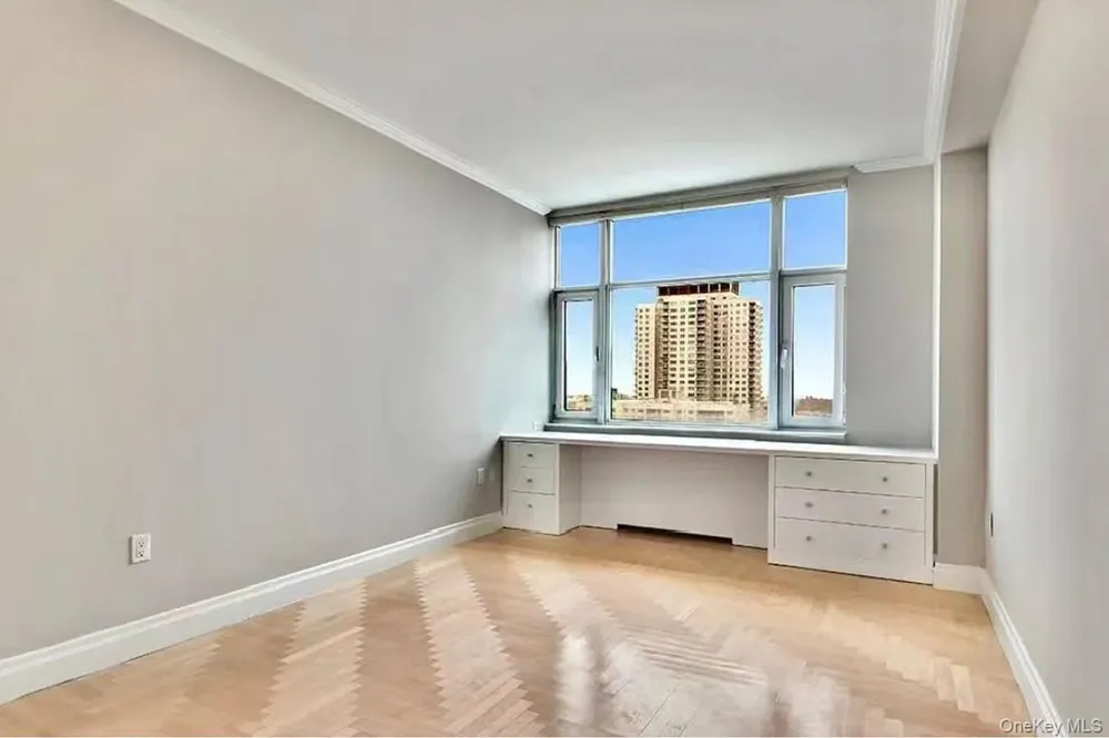 404 E 76th Street #19C New York (Manhattan), NY 10021