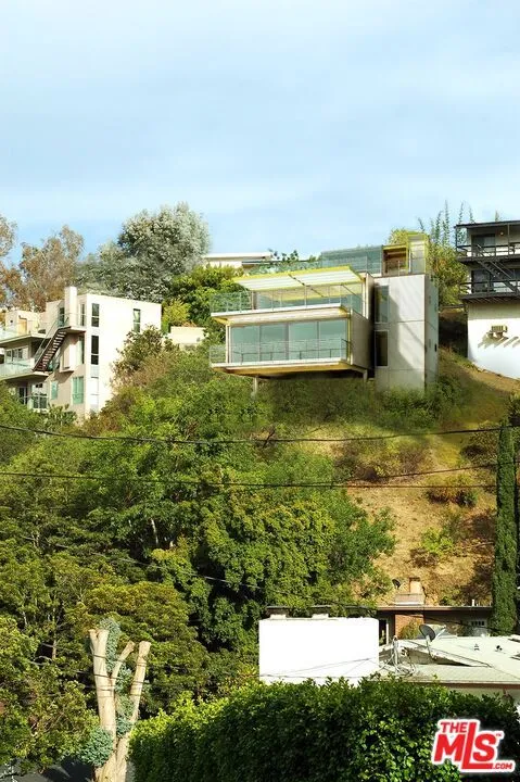 8413 Grand View Drive