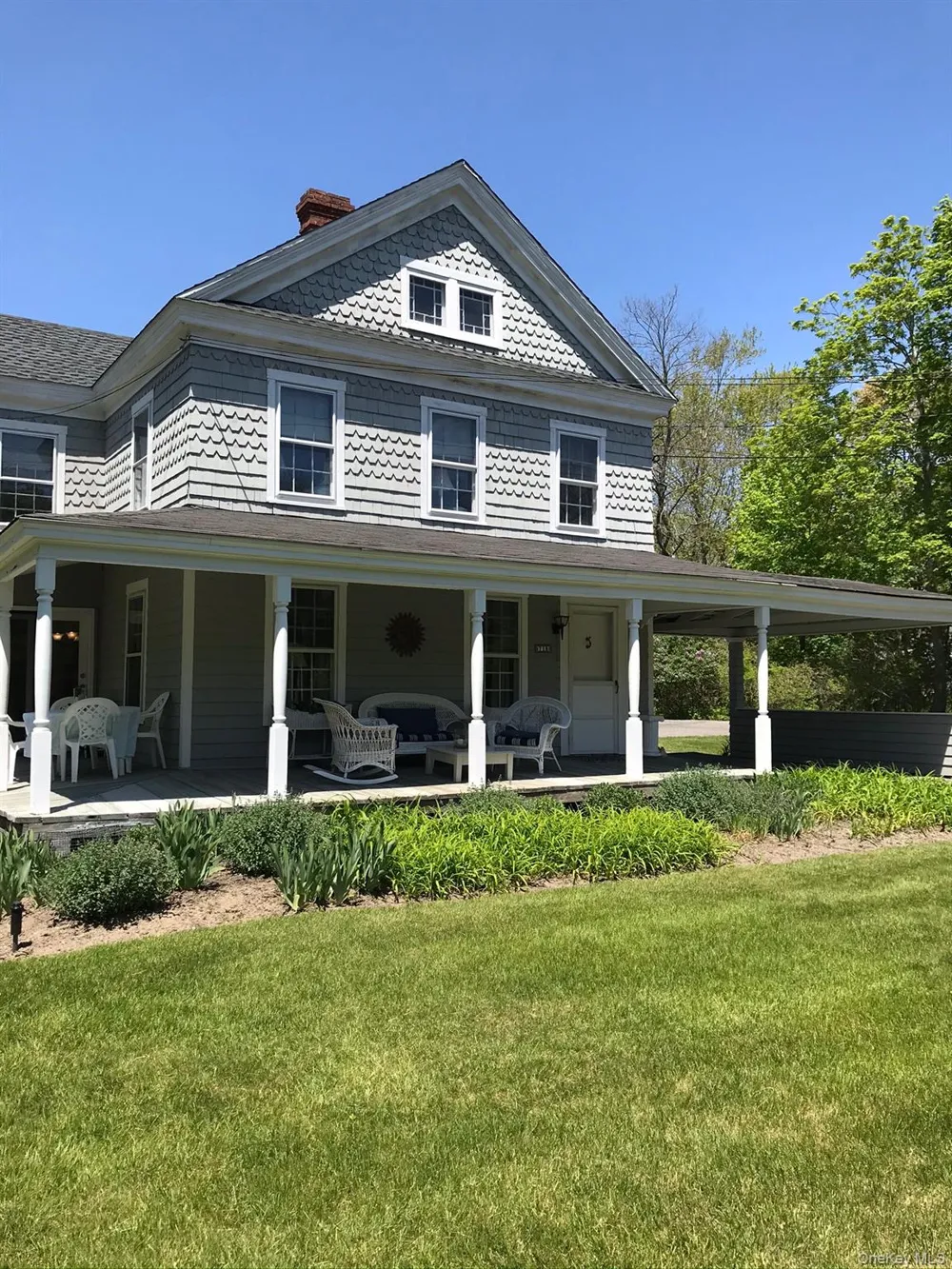 718 Montauk Highway East Quogue, NY 11942