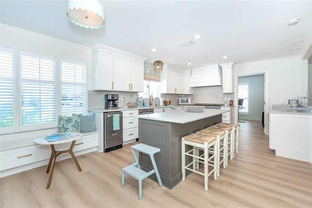 320 ANCHOR ROW Placida, FL 33946