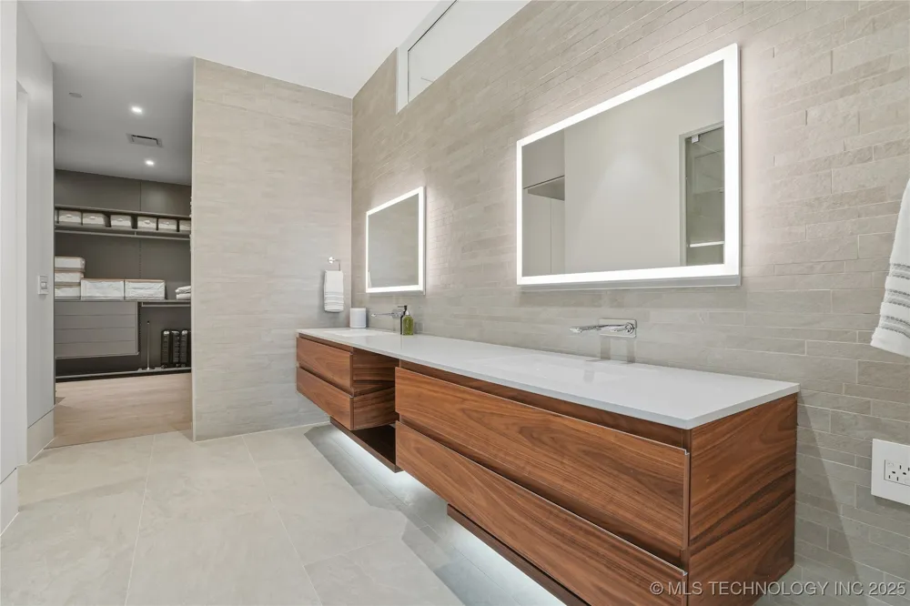 405 Main Street #6B Tulsa, OK 74103