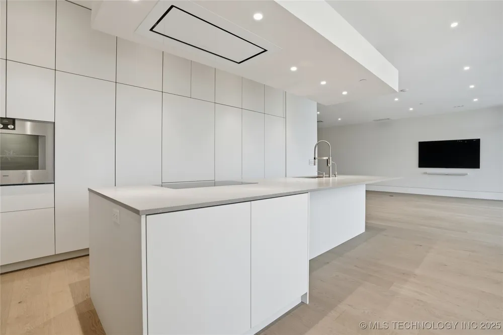 405 Main Street #6B Tulsa, OK 74103