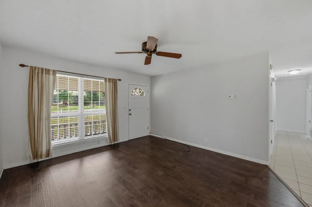 5704 Cedardale Drive Austin, TX 78745