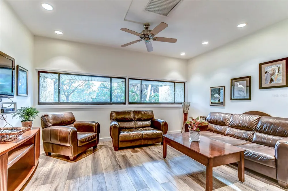 2616 COVE CAY DRIVE #506 Clearwater, FL 33760