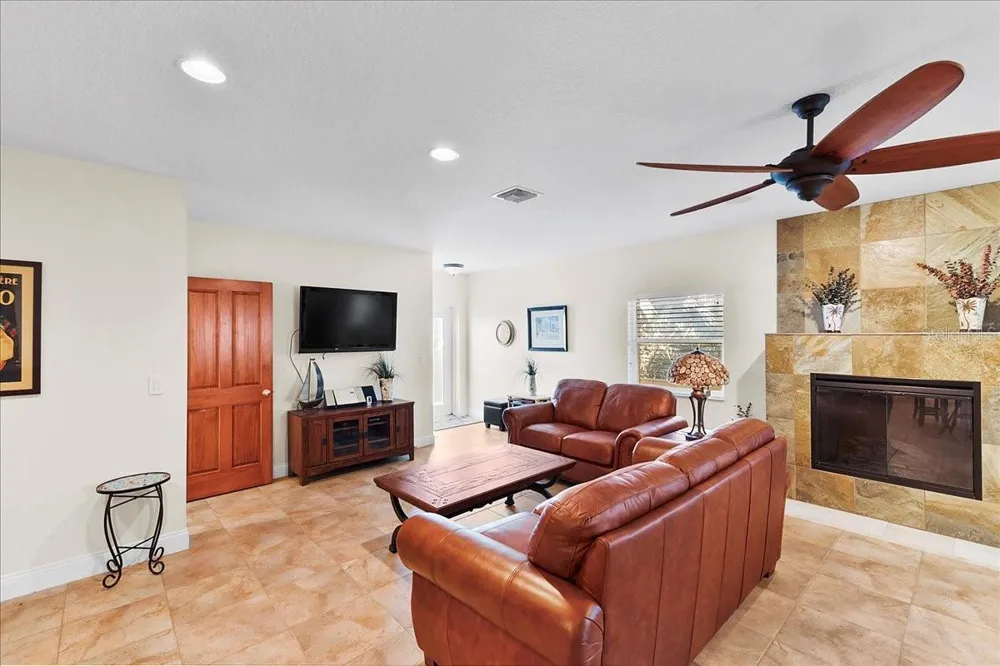 5609 S ATLANTIC AVENUE New Smyrna Beach, FL 32169