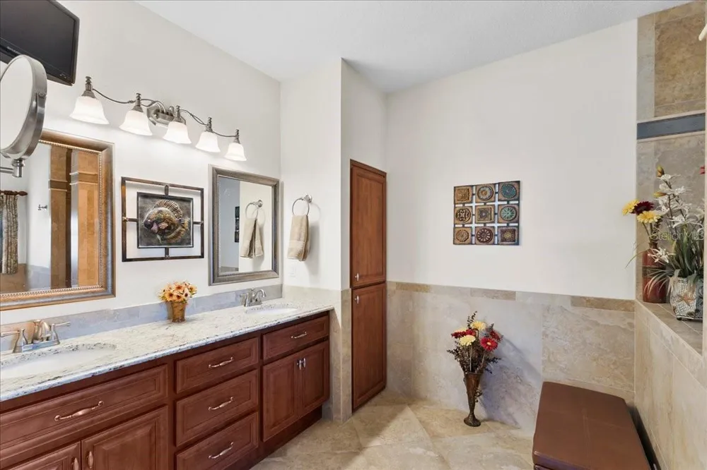 5609 S ATLANTIC AVENUE New Smyrna Beach, FL 32169