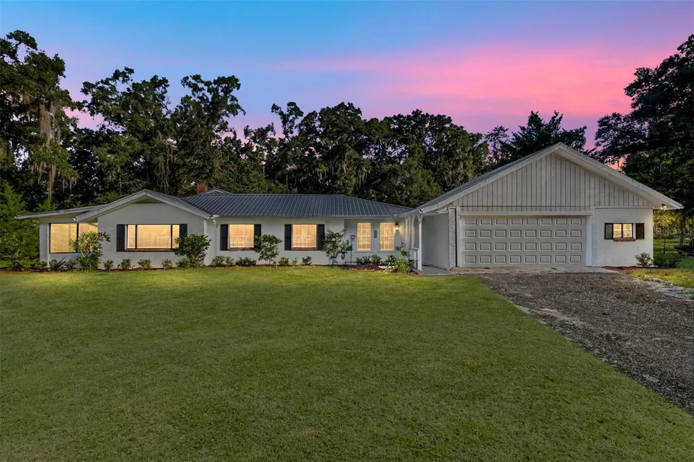 17067 NW GAINESVILLE ROAD Reddick, FL 32686