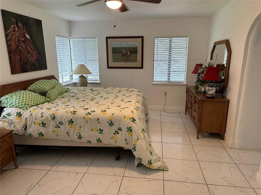 17067 NW GAINESVILLE ROAD Reddick, FL 32686