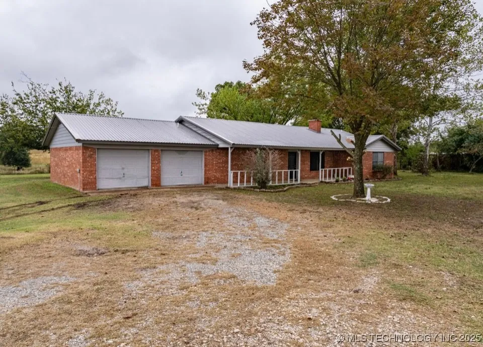 1977 Green Acres Drive Bokchito, OK 74726
