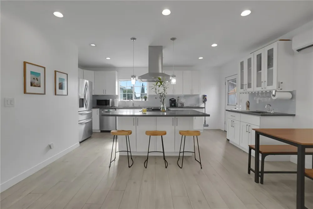 3541 Gibson Rd El Monte, CA 91731