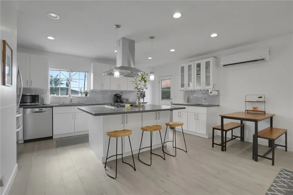 3541 Gibson Rd El Monte, CA 91731