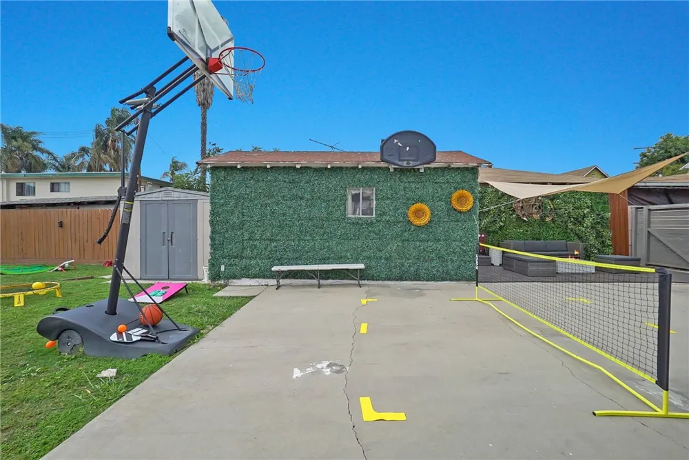 3541 Gibson Rd El Monte, CA 91731