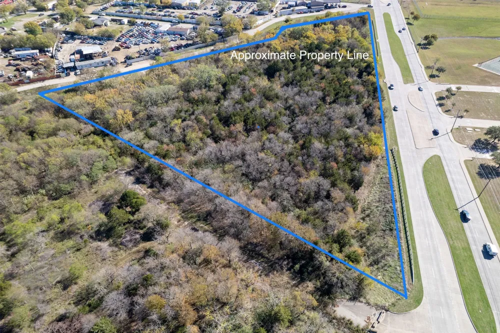 9999 Lawrence Drive Balch Springs, TX 75181