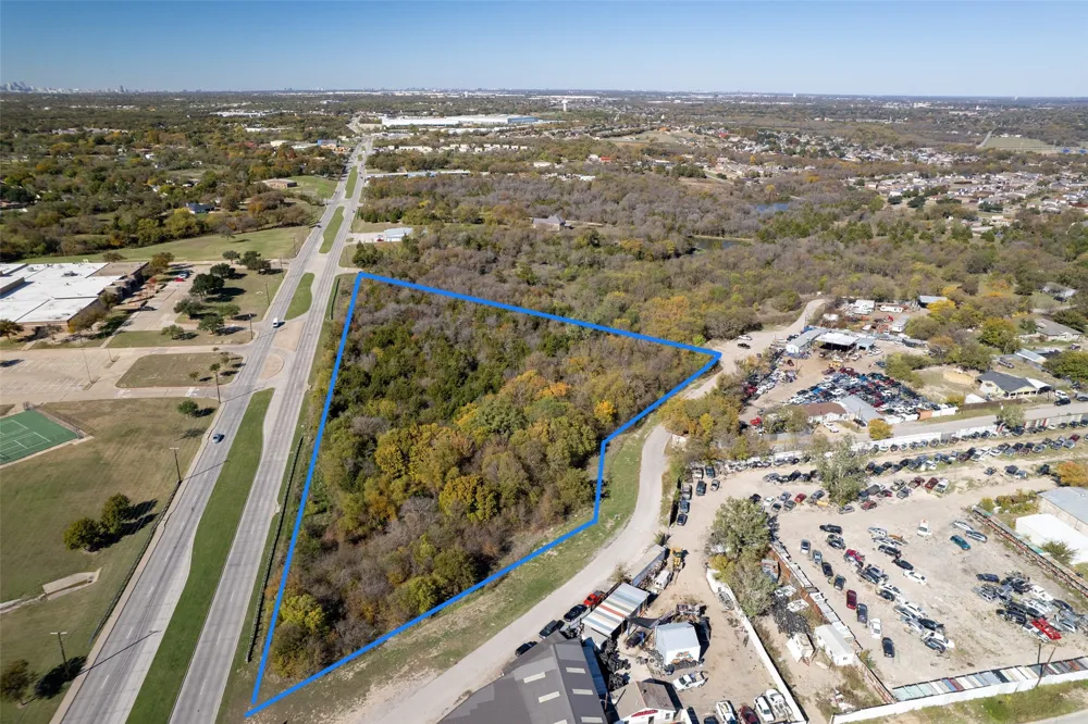 9999 Lawrence Drive Balch Springs, TX 75181