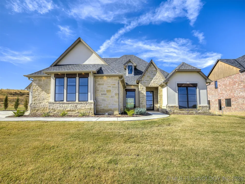 12125 Sunrise Ridge Loop Kingston, OK 73439