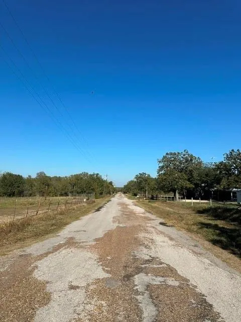 223 Houston Avenue Somerville, TX 77879