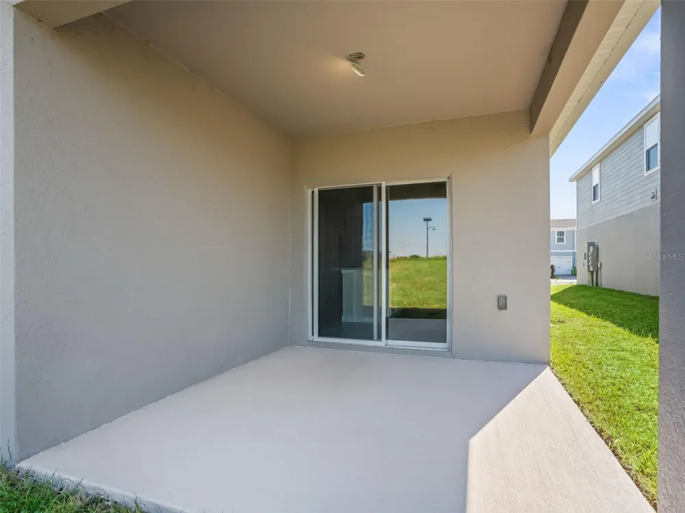 1205 PORT BLUE WAY Lady Lake, FL 32159