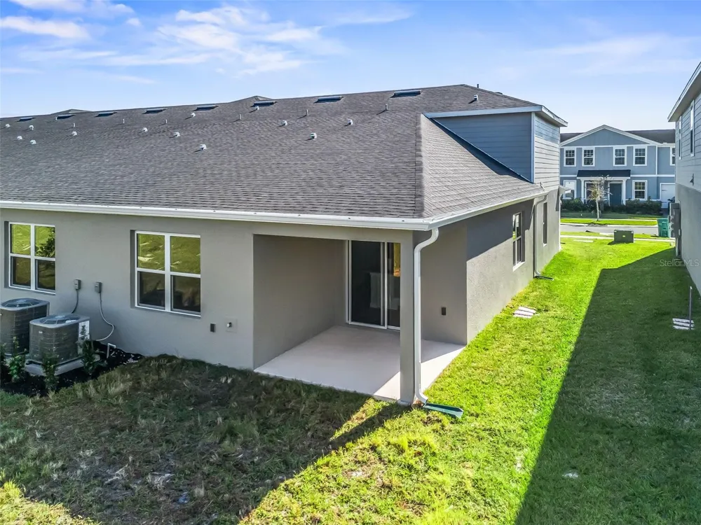 1205 PORT BLUE WAY Lady Lake, FL 32159
