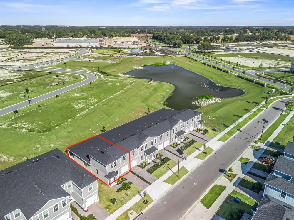 1205 PORT BLUE WAY Lady Lake, FL 32159