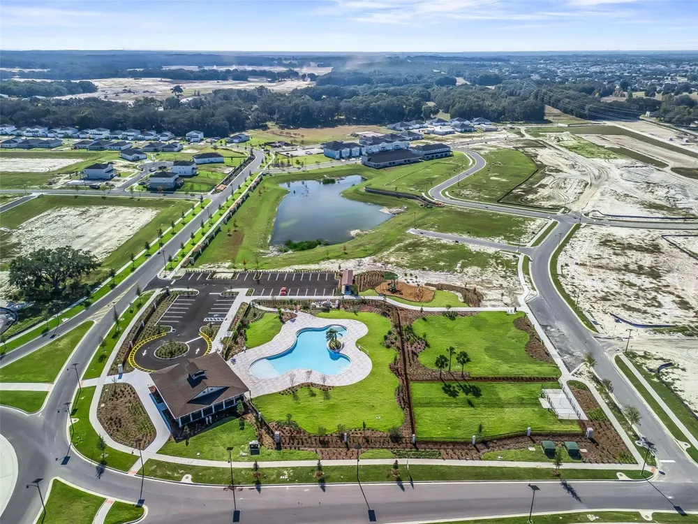 1205 PORT BLUE WAY Lady Lake, FL 32159