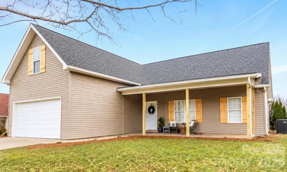 201 Tarrington Drive Statesville, NC 28625