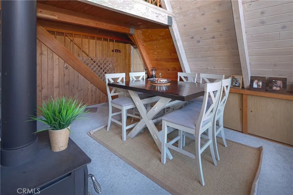 27874 Matterhorn Drive Lake Arrowhead, CA 92352