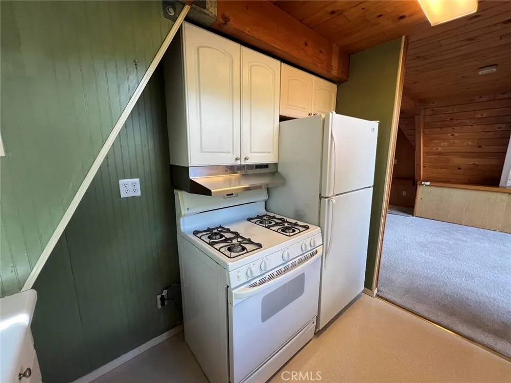 27874 Matterhorn Drive Lake Arrowhead, CA 92352