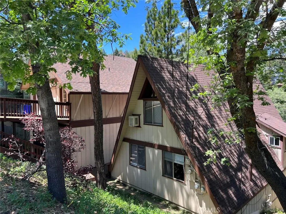 27874 Matterhorn Drive Lake Arrowhead, CA 92352