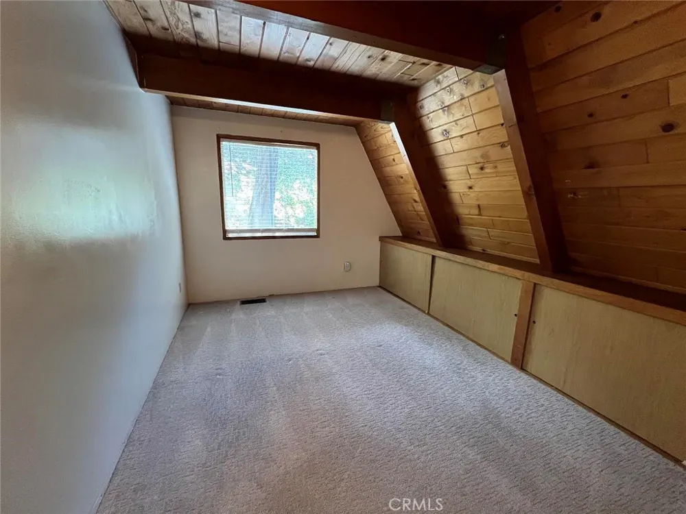 27874 Matterhorn Drive Lake Arrowhead, CA 92352