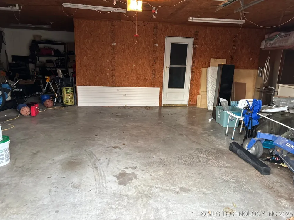 36022 S 4210 ROAD Inola, OK 74036