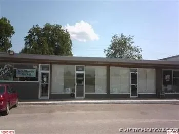 30 Broadlawn Shopping Ardmore, OK 73401