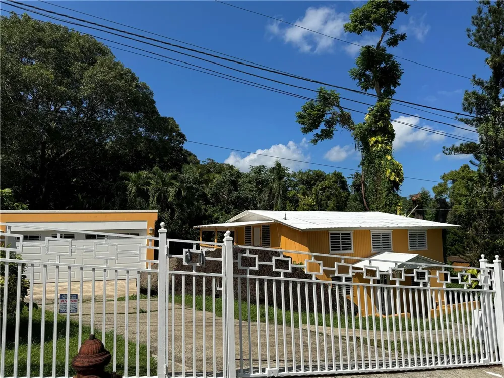 17 G23 COLINAS DEL YUNQUE Rio Grande, PR 00745
