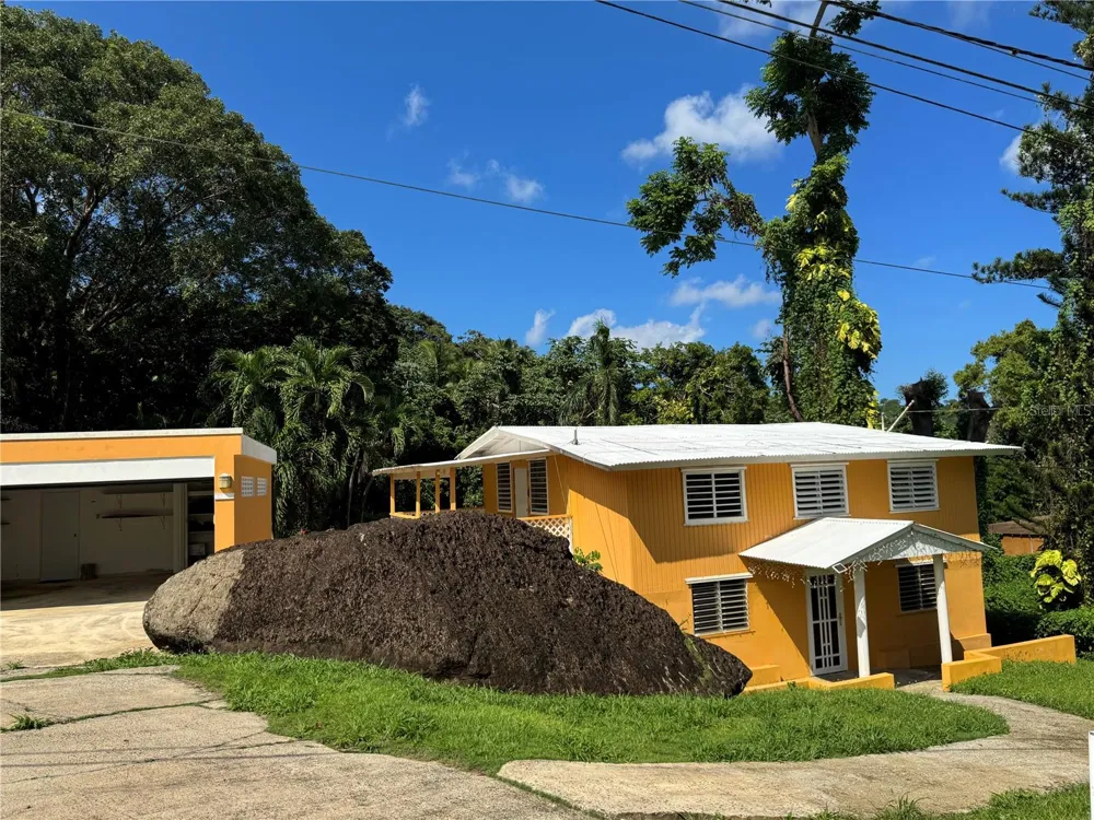 17 G23 COLINAS DEL YUNQUE Rio Grande, PR 00745