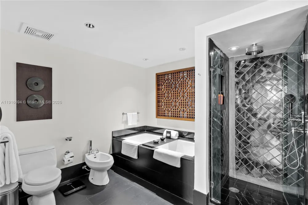 101 20th St #2504 Miami Beach, FL 33139
