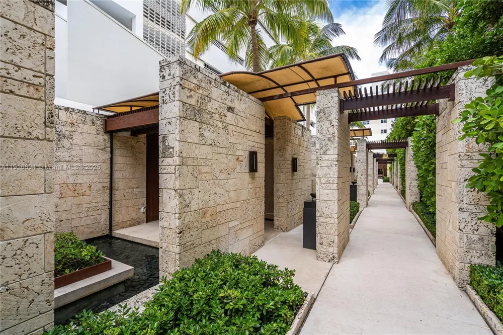 101 20th St #2504 Miami Beach, FL 33139