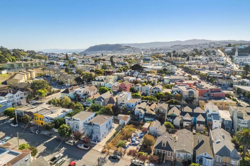 1531 Jerrold Avenue San Francisco, CA 94124