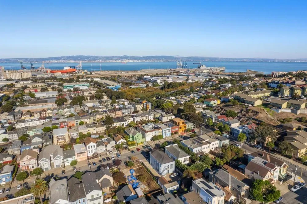 1531 Jerrold Avenue San Francisco, CA 94124
