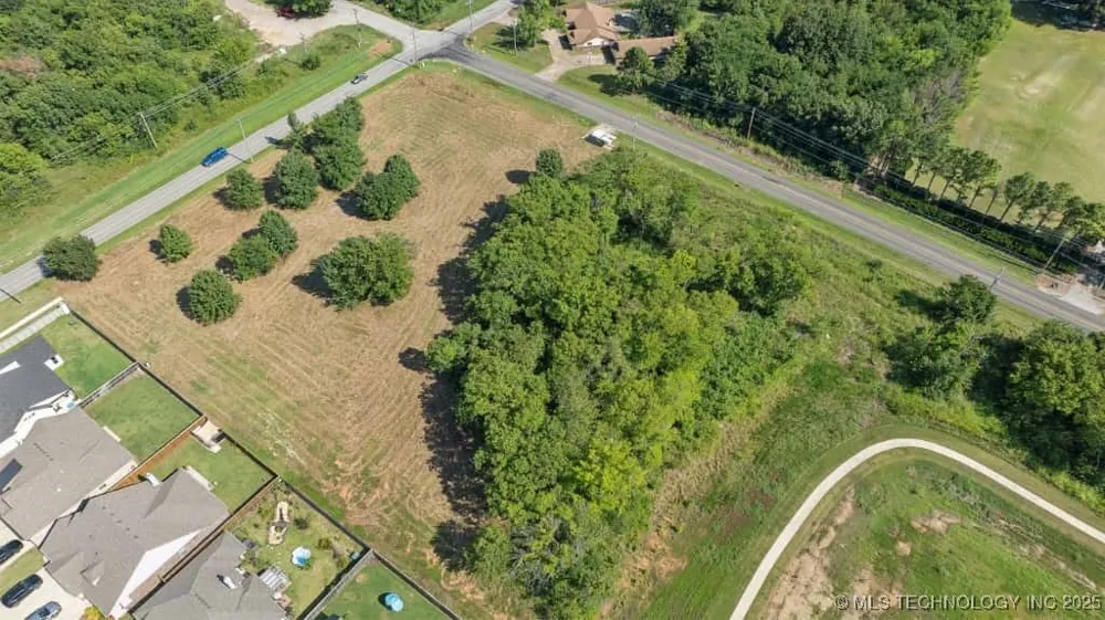 141st Avenue SE Bixby, OK 74008