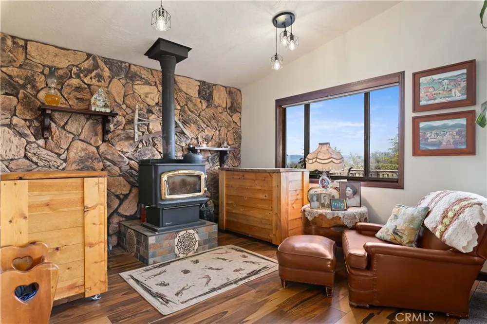 340 Fritch Road Lakeport, CA 95453