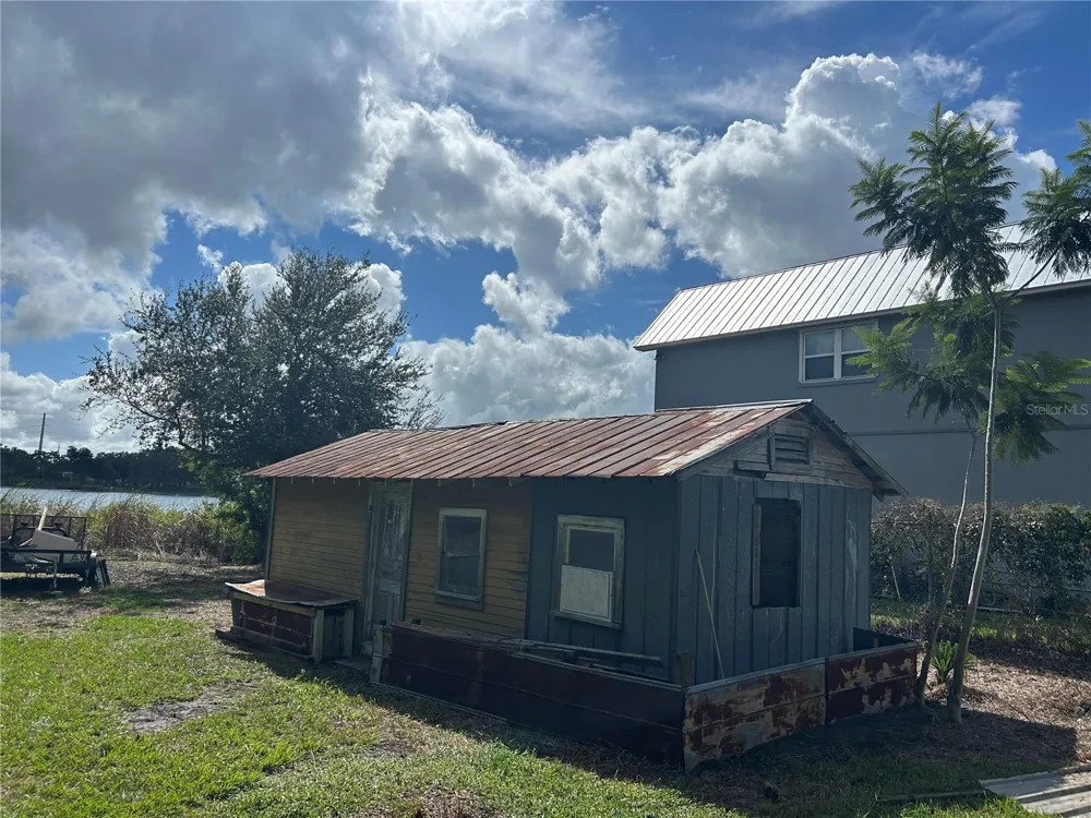 2844 LAKE ALFRED ROAD Winter Haven, FL 33881
