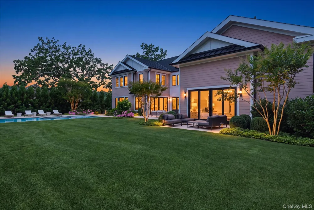 158 Cobb Road Water Mill, NY 11976