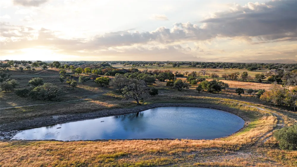 9 Miller Creek Bluff Briggs, TX 78608